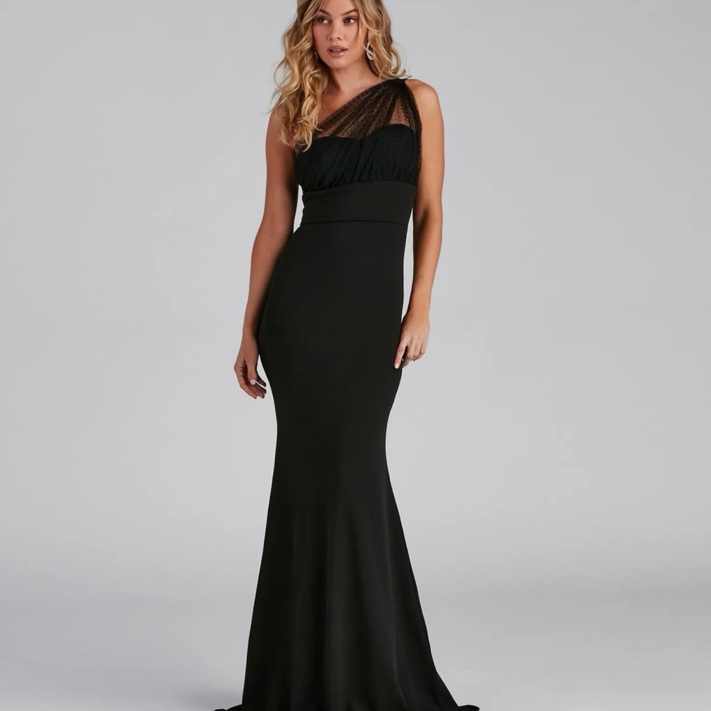 Windsor Black One Shoulder Dress